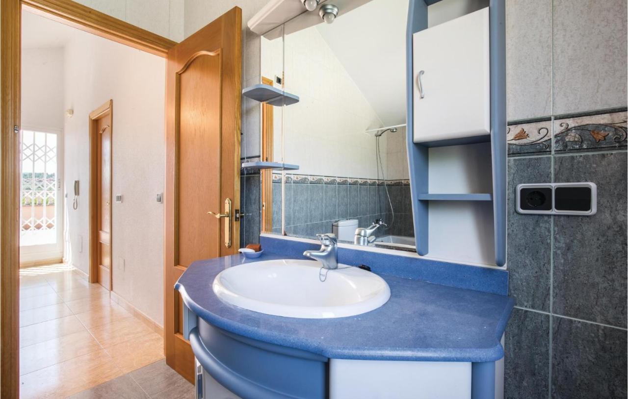 קרבקה דה לה קרוז Awesome Home In Caravaca With Kitchen מראה חיצוני תמונה