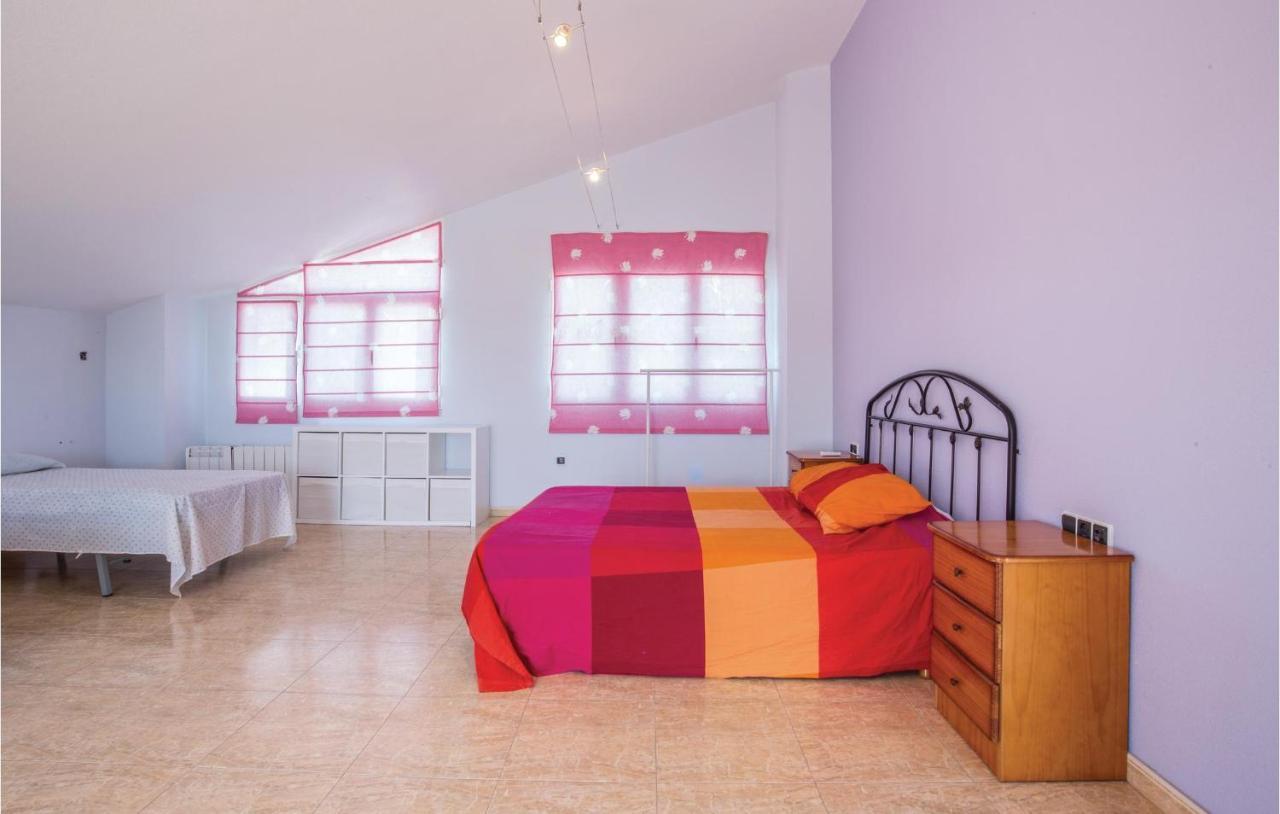 קרבקה דה לה קרוז Awesome Home In Caravaca With Kitchen מראה חיצוני תמונה